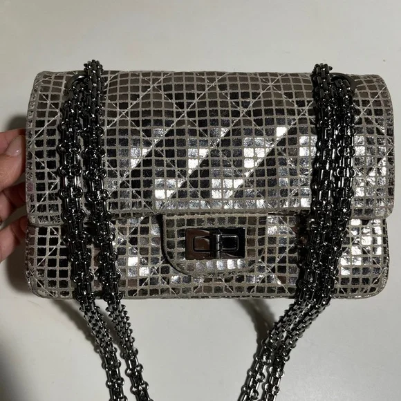 CHANEL Silver Mirror Reissue 2.55 Special edition Quilted Shoulder Bag - Picture 2 of 16